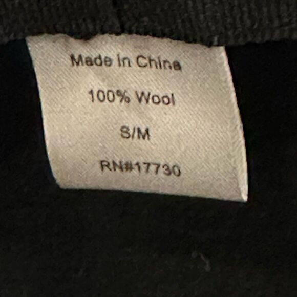 Wool flat cap black for excellent condition small/medium - Picture 8 of 11